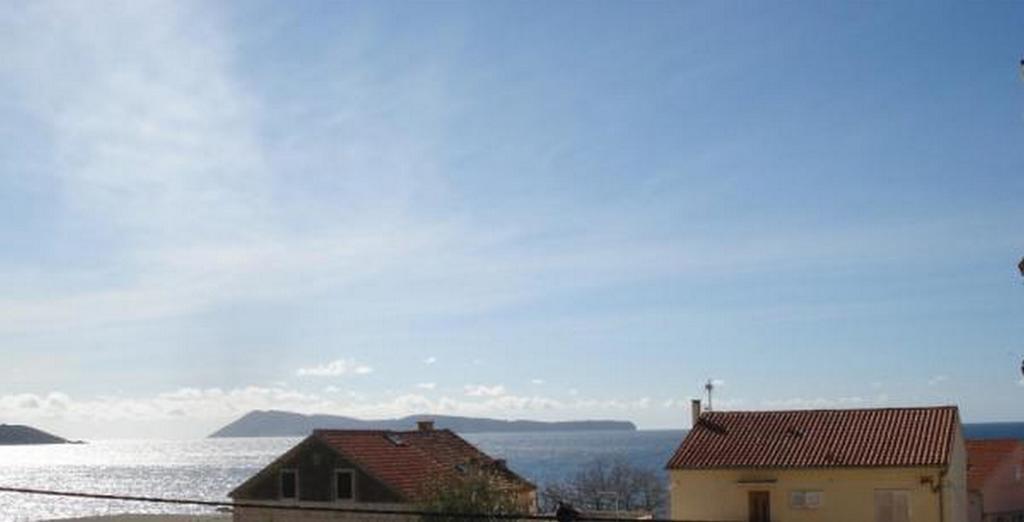 Studios Ana Mari Komiža Zimmer foto