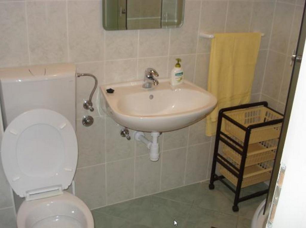 Studios Ana Mari Komiža Zimmer foto